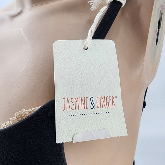 Jasmine & Ginger 28C Thin Padded Bra - NWT - Picture 5 of 10